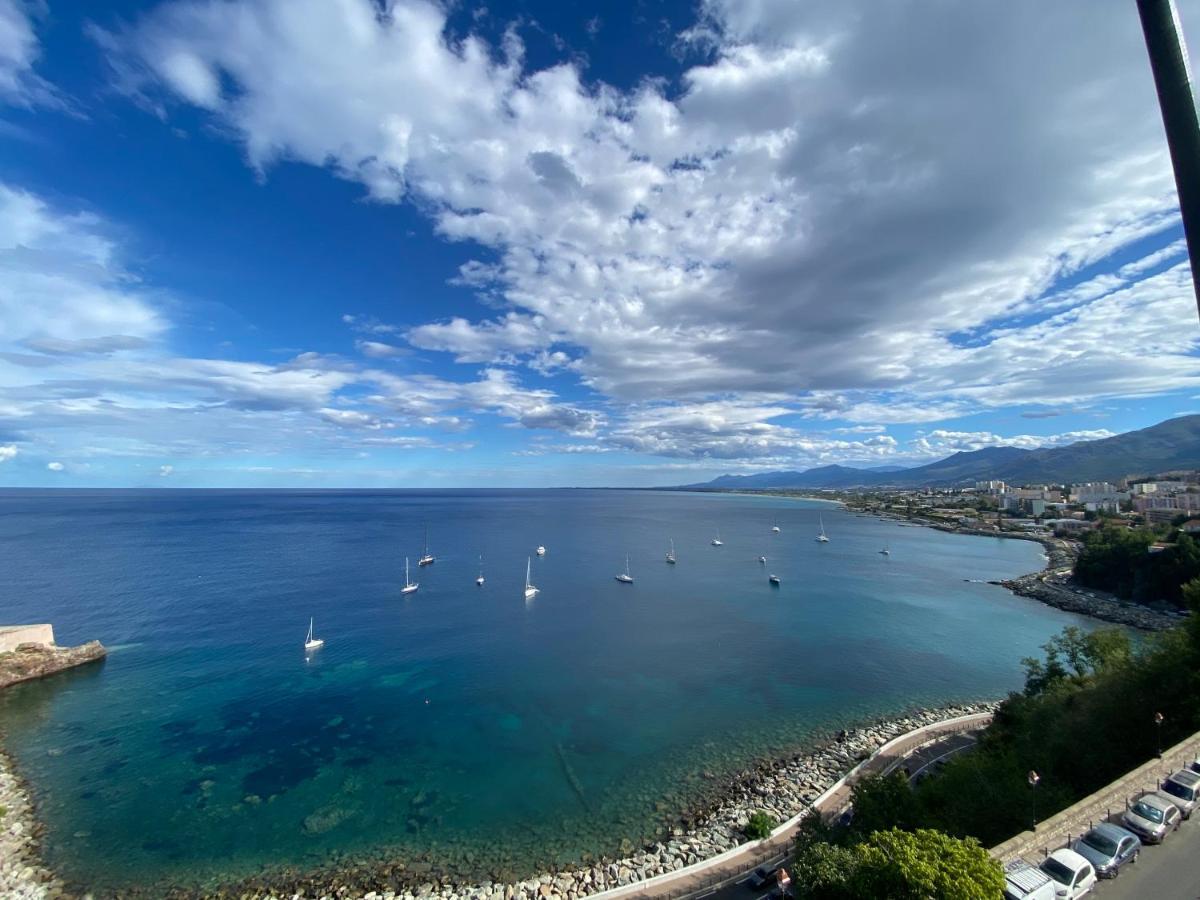 Appartement Vue Mer Et Iles Italiennes バスティア エクステリア 写真